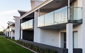 Reflections By Rockingham Apartments